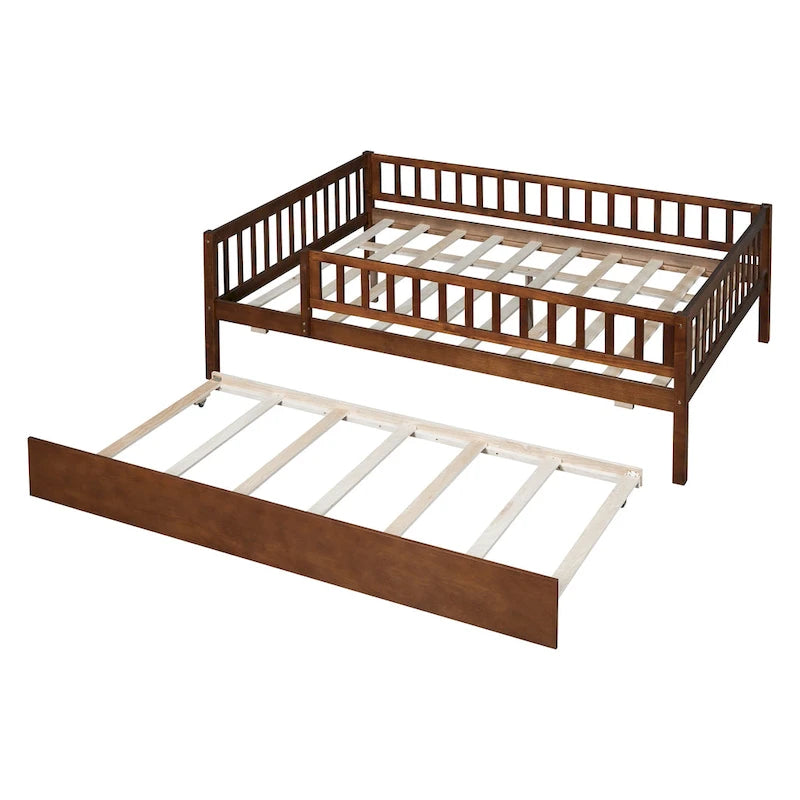 Lit de repos double en bois avec lit gigogne et barrières de sécurité