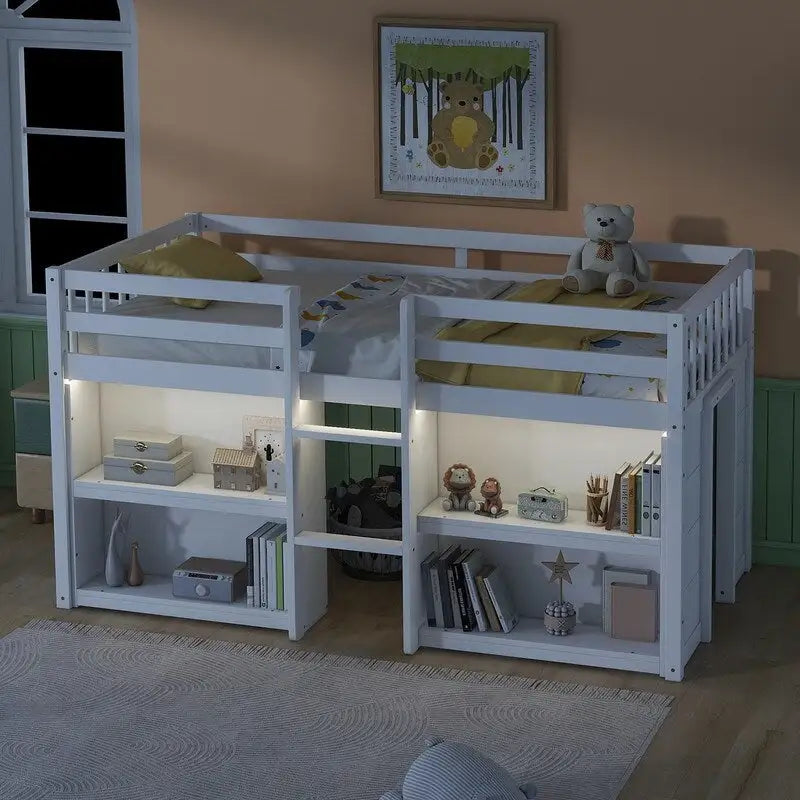 Lit bas superposé enfant une place avec étagères à deux niveaux et lumière LED